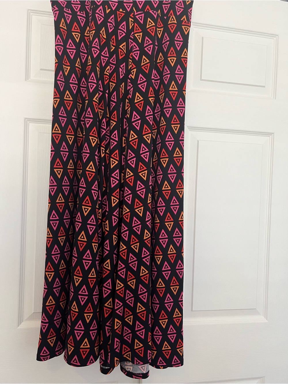 LuLaRoe 2x Women's Black Geometric Maxi Skirt with Pink & Orange Triangles